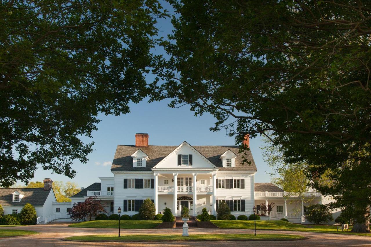 Inn at Warner Hall Gloucester Exteriör bild